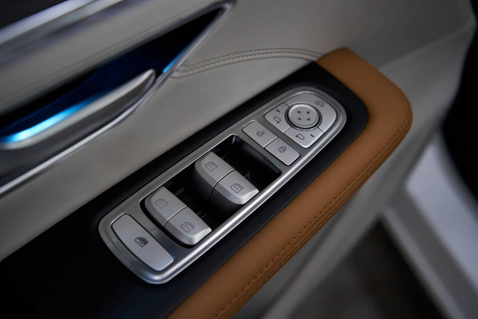 Jetour X70 Plus 1.6TGDI-7DCT Luxury