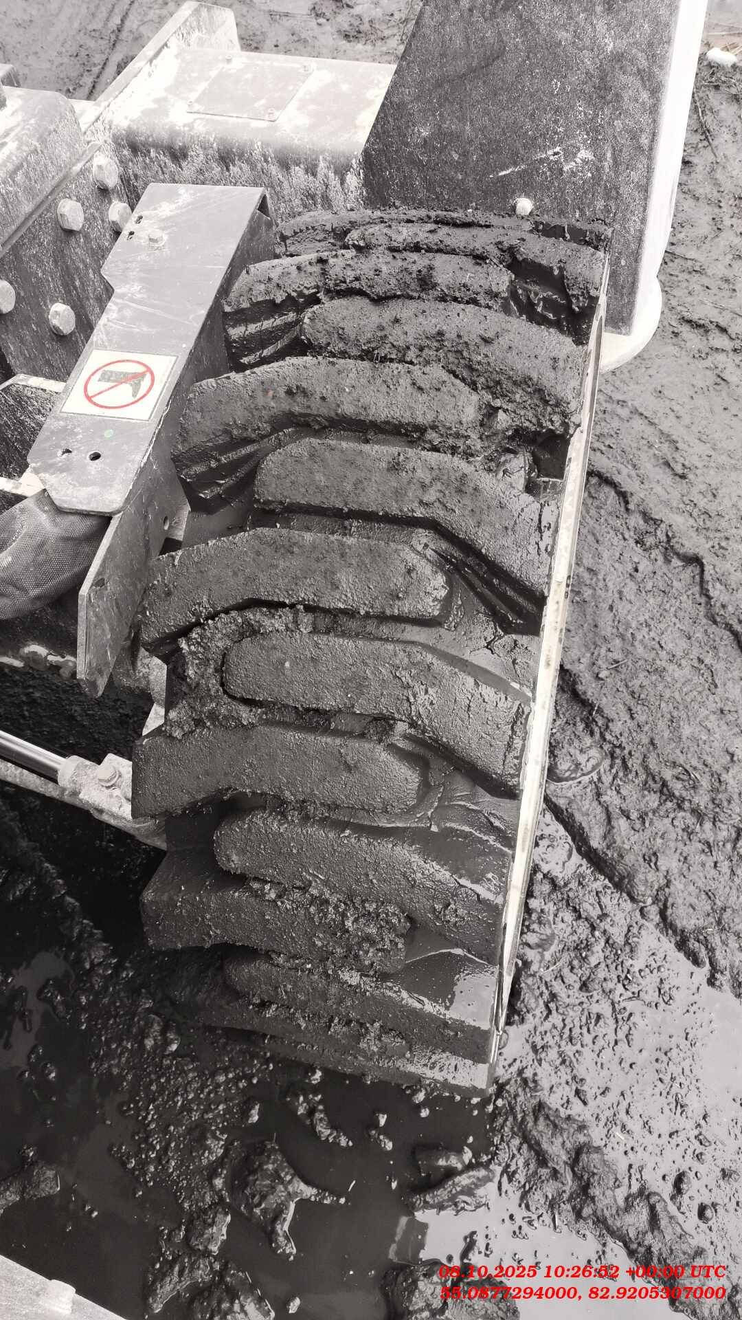 Zoomlion ZS1623RT ножничный подъемник самоходный, 2024 года в лизинг