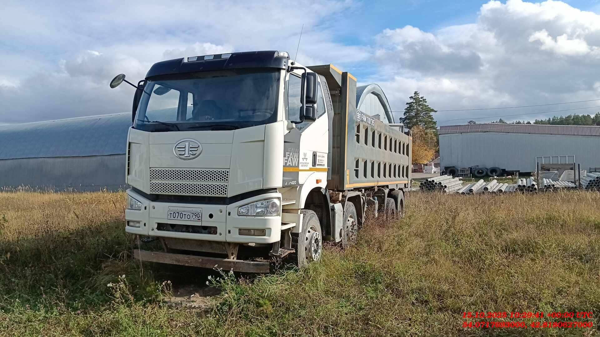 FAW CA3310P66K24T4E5 8х4,  140 685 км, 2023 года в лизинг