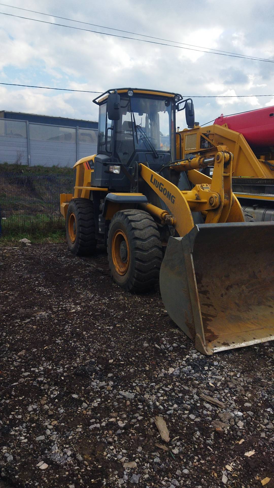 LiuGong CLG835H