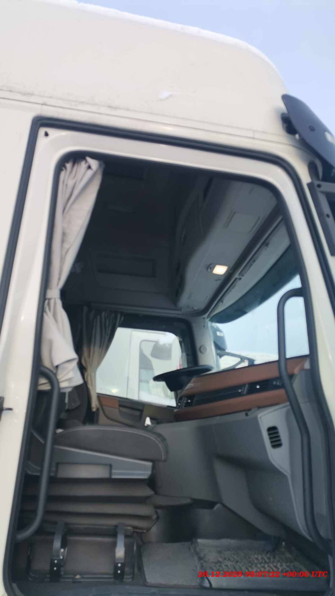 DongFeng GX D111A 4x2,  273 688 км, 2023 года в лизинг