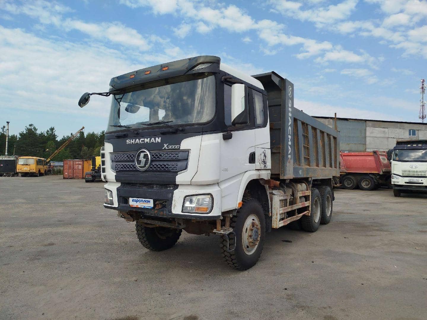 Shacman SX32586V385,  244 533 км, 2023 года в лизинг