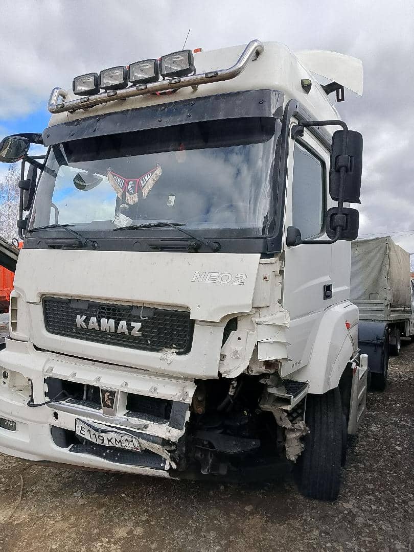 КАМАЗ 5490-S5 (M1840),  579 819 км, 2021 года