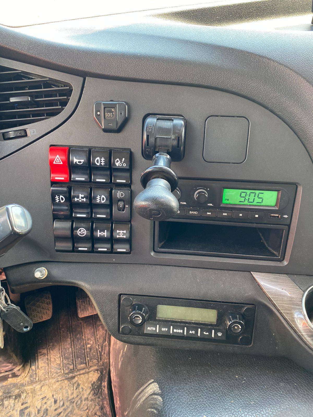 FAW CA3310P66K24T4E5 8х4 Лот 000002201
