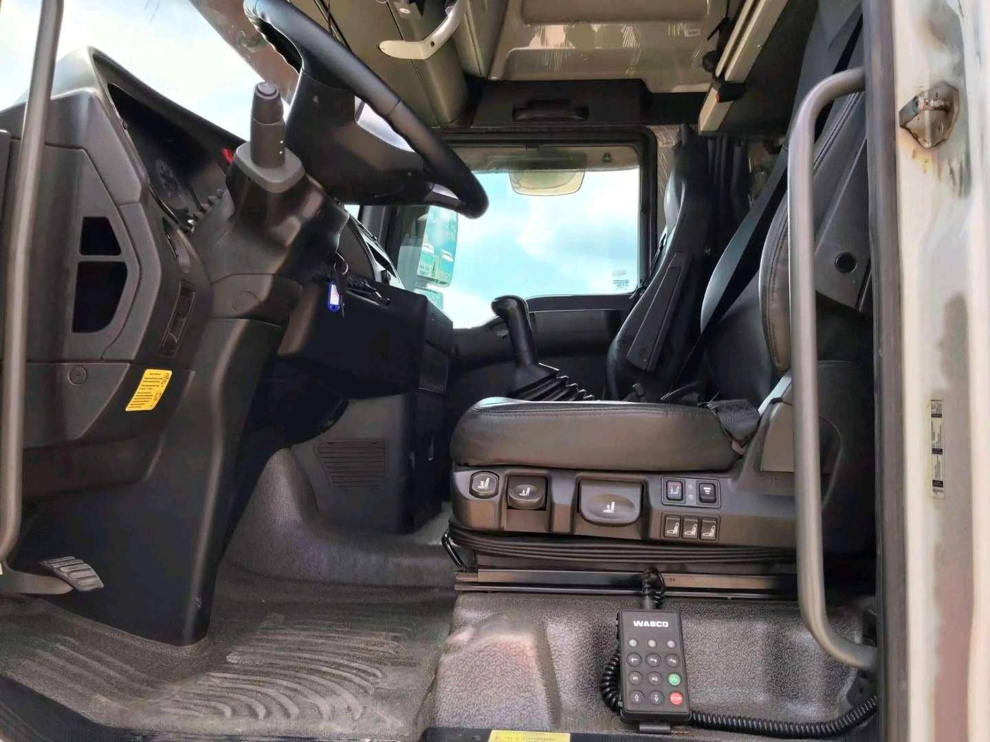 Sitrak C7H MAX ZZ4186V391HE,  217 510 км, 2024 года в лизинг