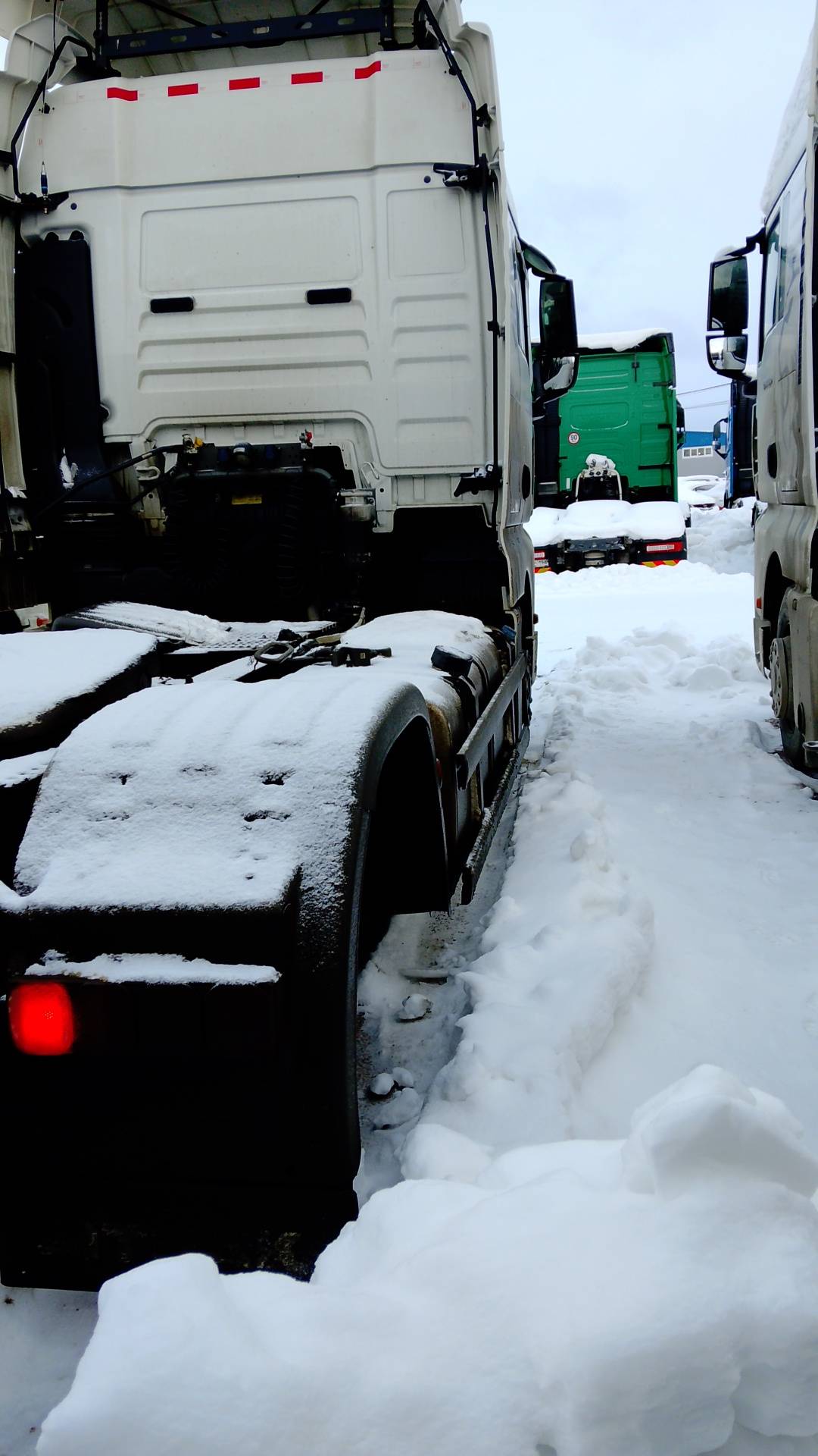 Sitrak C7H MAX ZZ4186V391HE,  221 750 км, 2023 года в лизинг