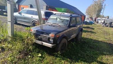 Lada Niva Legend Bronto