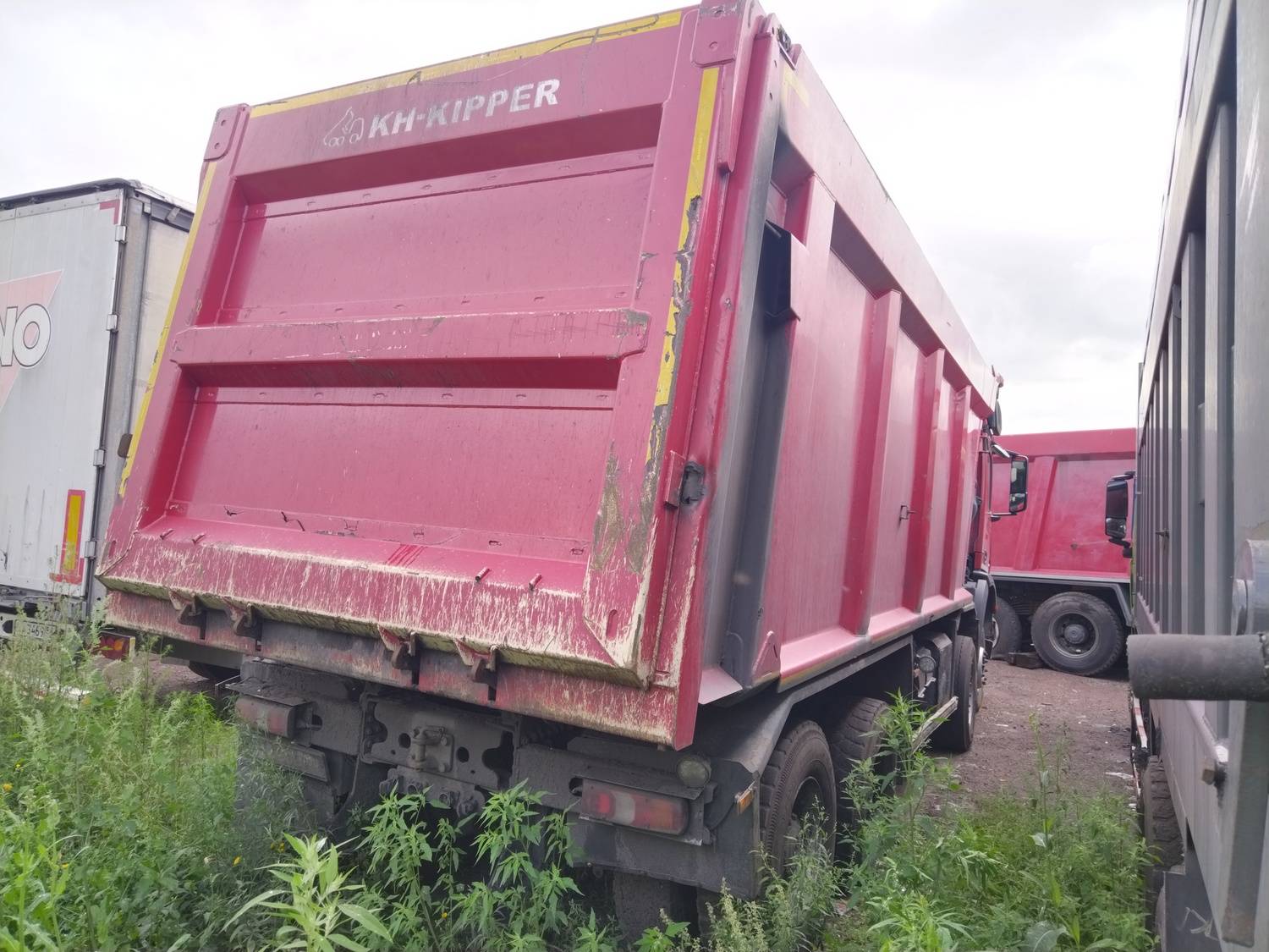 Mercedes-Benz Arocs 4148 K 8x4/4 Лот 000000212