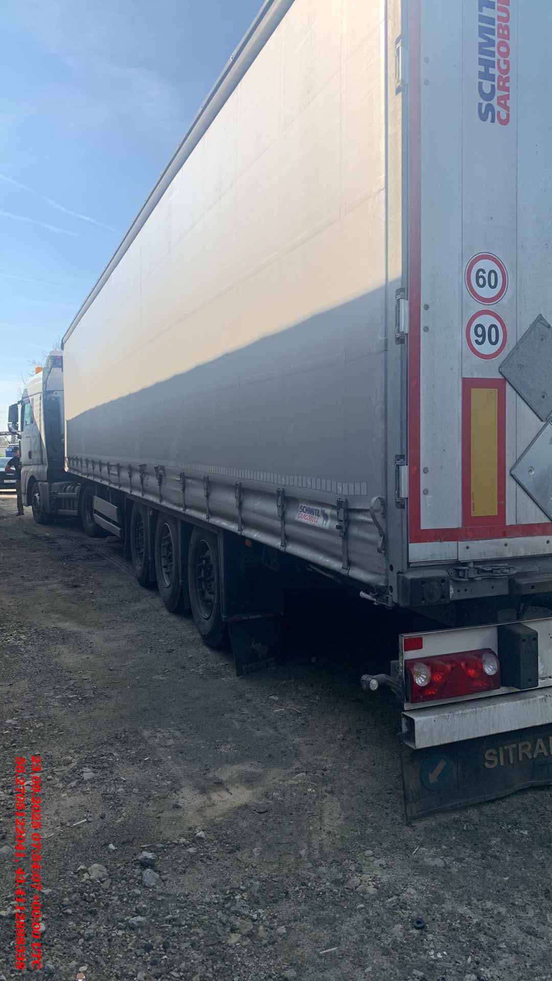 SCHMITZ Шторный SCS 24/L
