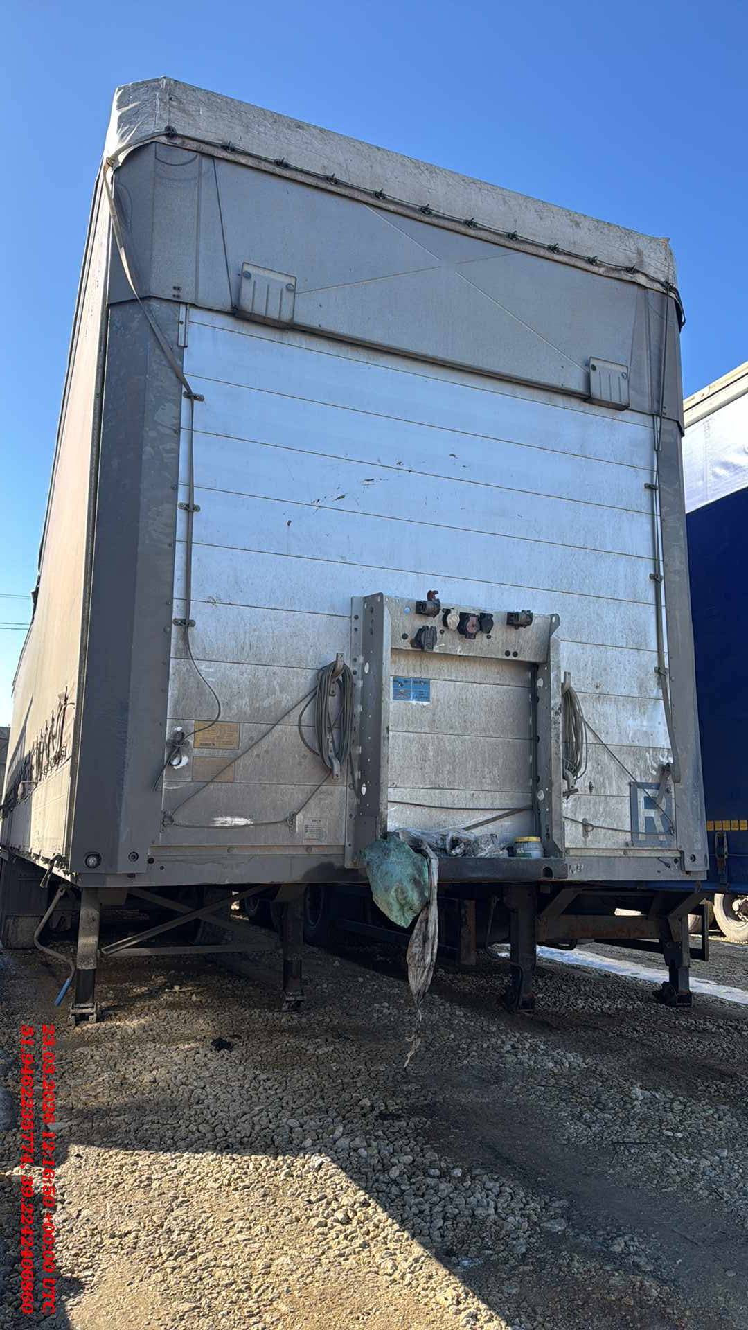 SCHMITZ Шторно-бортовой 9084