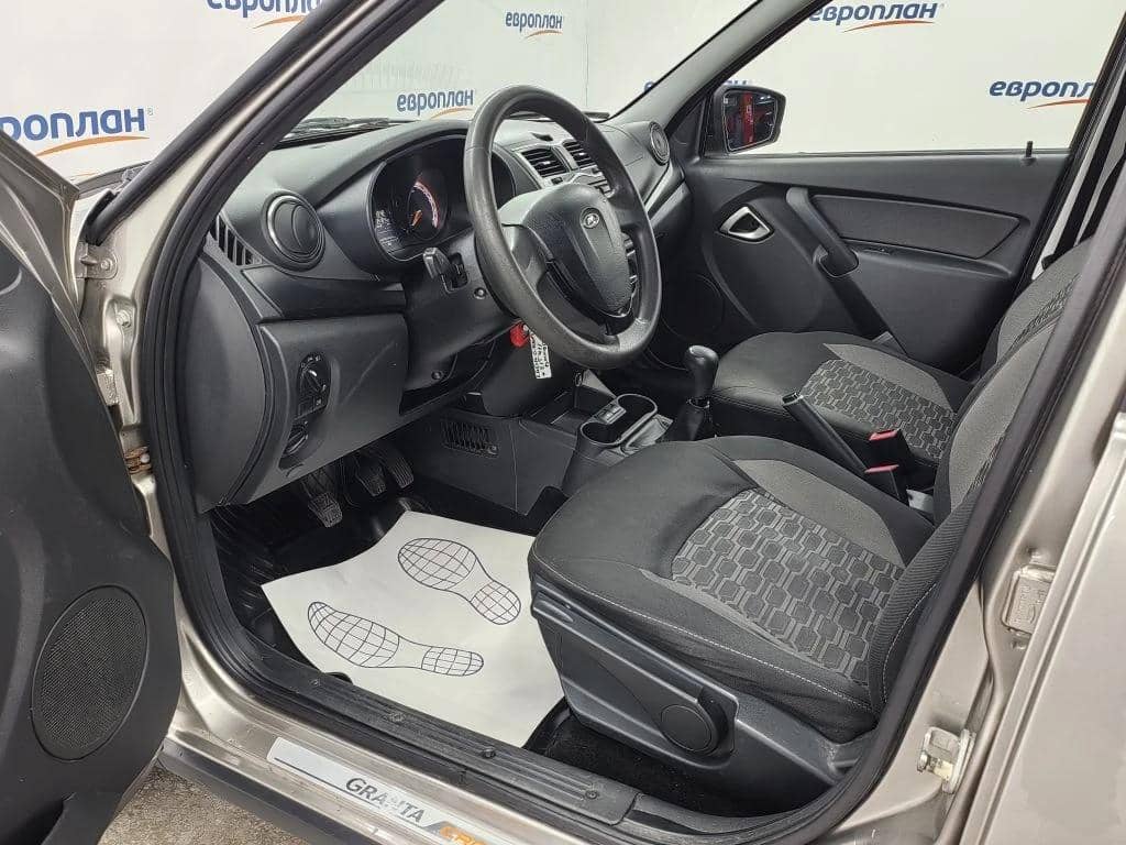 Lada Granta Кросс,  134 184 км, 2022 года в лизинг
