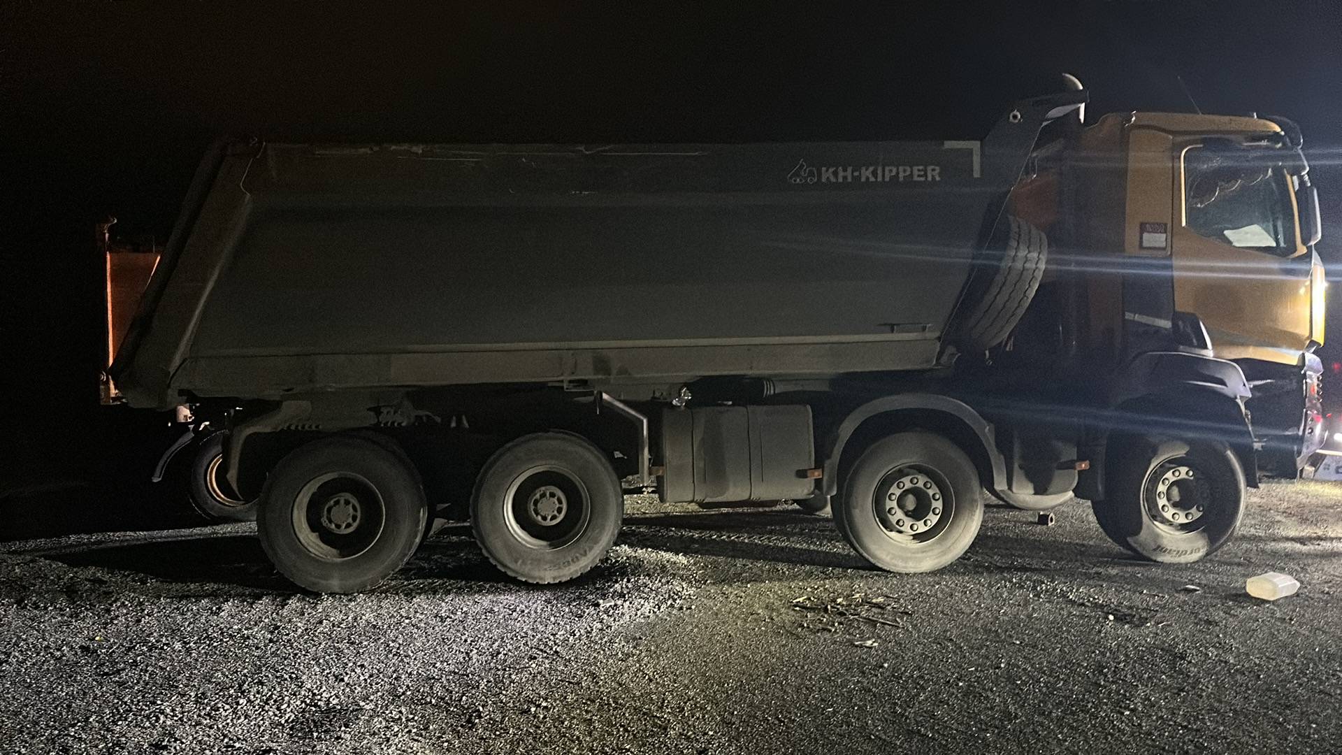 Renault K 430 8X4 (Day cab),  500 000 км, 2020 года в лизинг