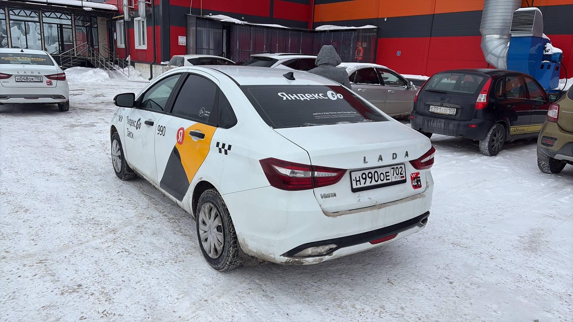 Lada Vesta седан,  117 885 км, 2024 года в лизинг