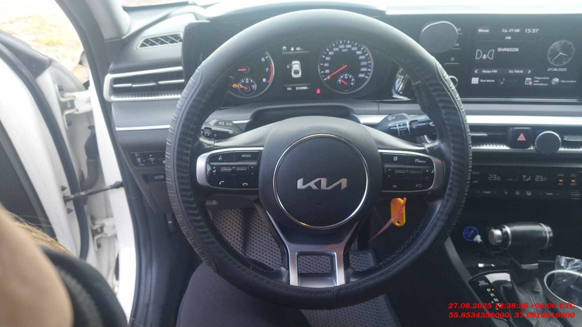 KIA K5,  310 389 км, 2021 года