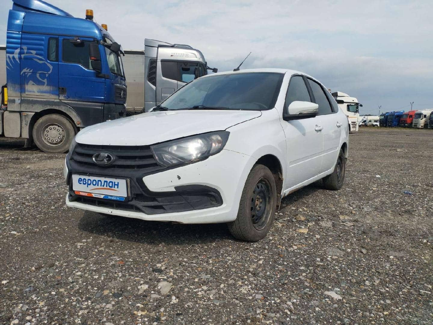 Lada Granta лифтбек,  152 781 км, 2022 года в лизинг