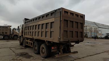 FAW CA3310P66K24T4E5 8х4