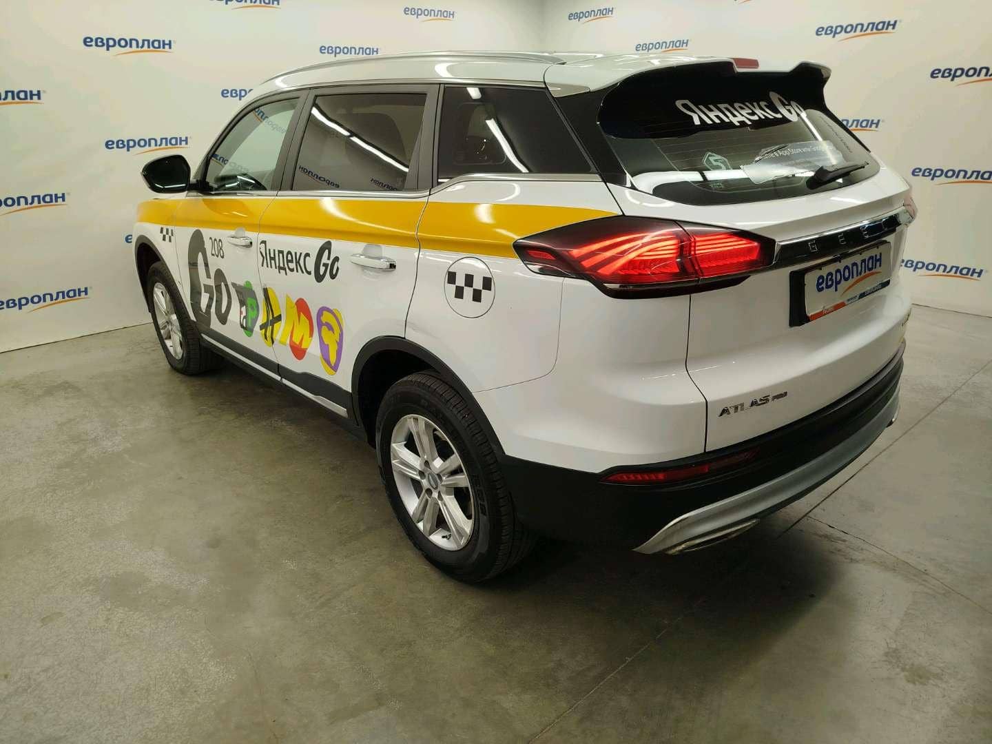 Geely Atlas Pro,  84 912 км, 2024 года в лизинг