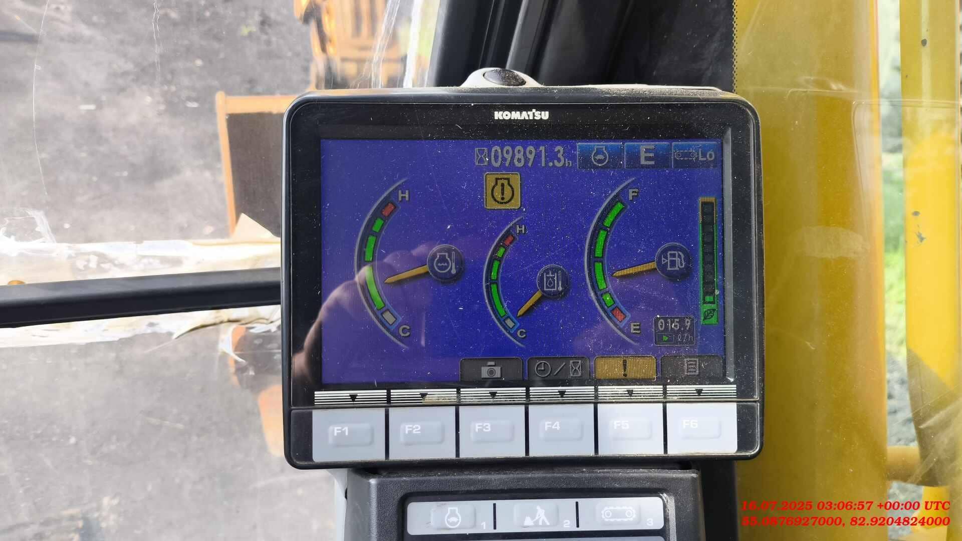 KOMATSU PC220-8MO, 2021 года в лизинг