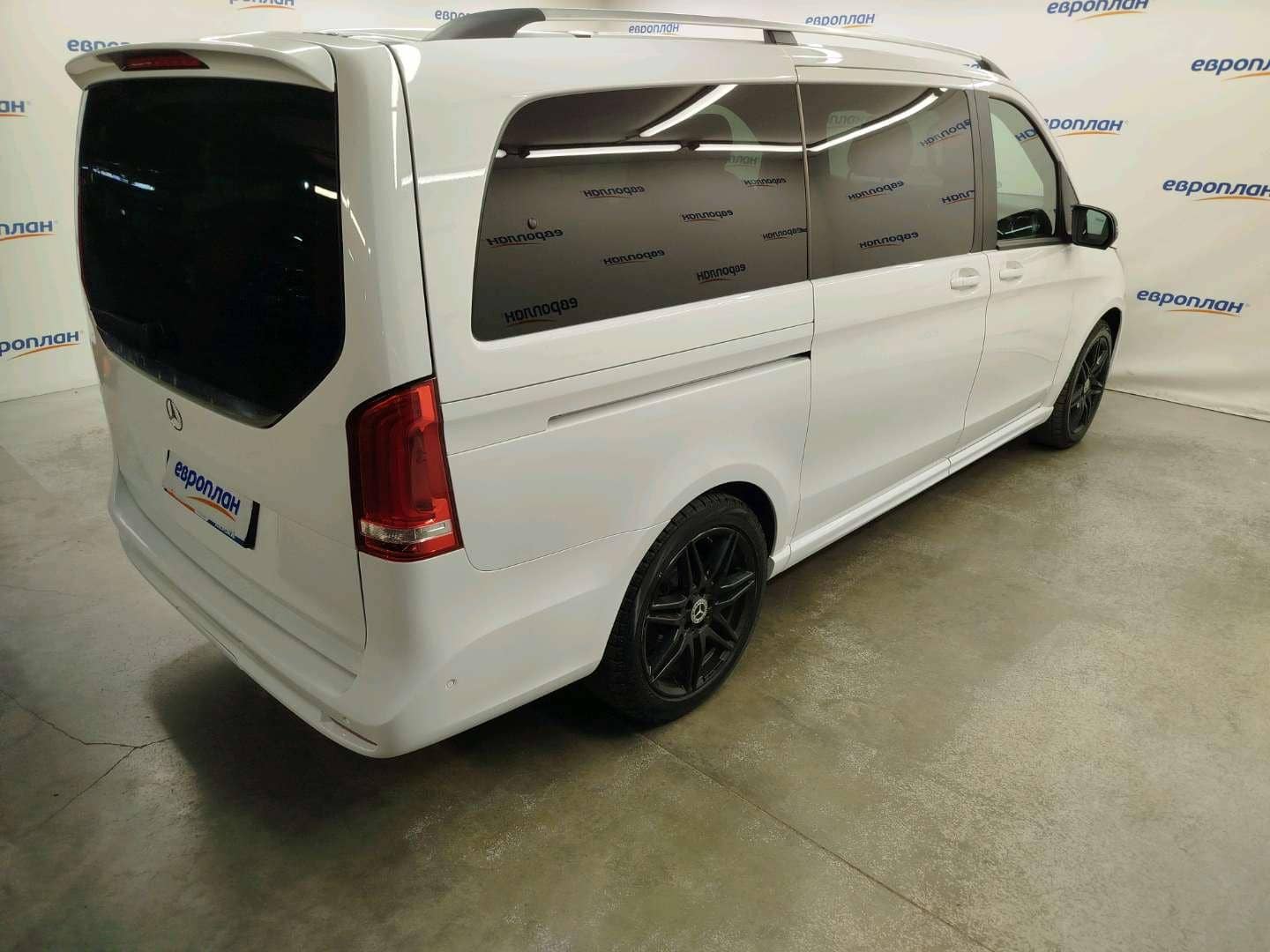 Mercedes-Benz V,  120 735 км, 2021 года в лизинг