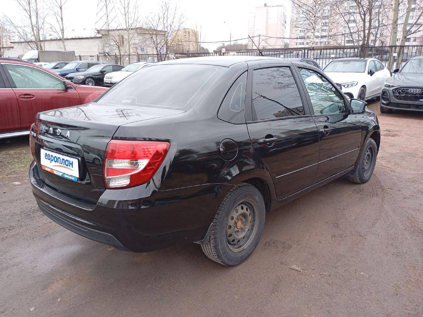 Lada Granta седан,  95 187 км, 2022 года в лизинг