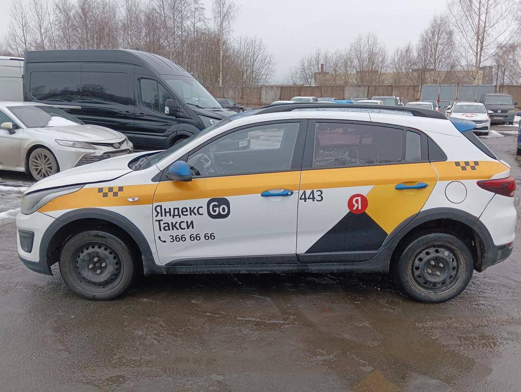 KIA Rio X-Line,  261 651 км, 2019 года в лизинг