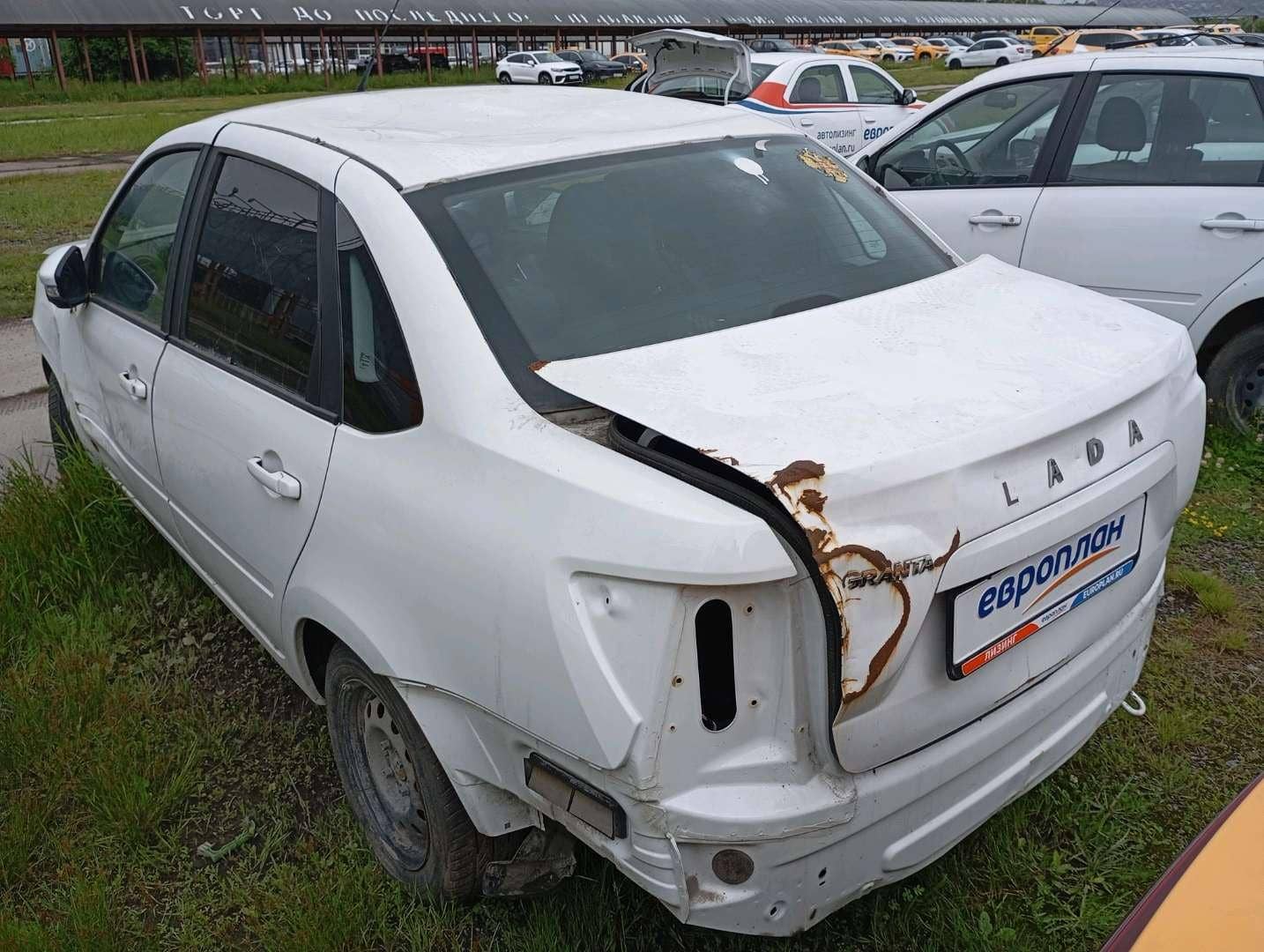 Lada Granta седан,  48 749 км, 2023 года в лизинг