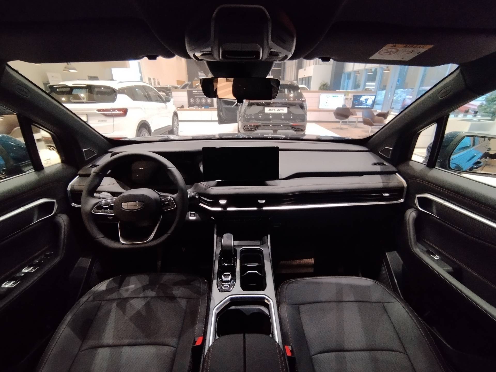 Geely Okavango Flagship 2.0T 7DCT 2WD