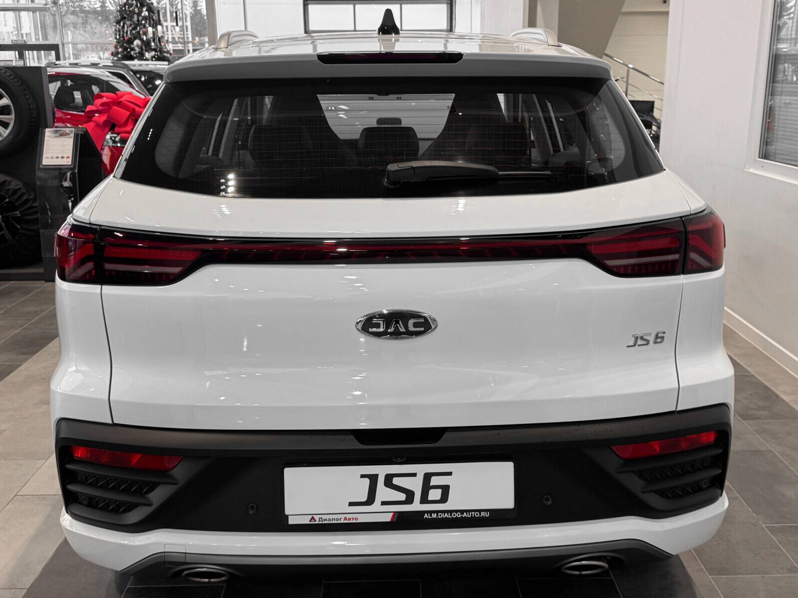 JAC JS6 Flagship