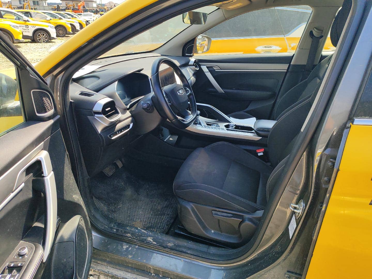 Geely Coolray,  287 034 км, 2023 года в лизинг