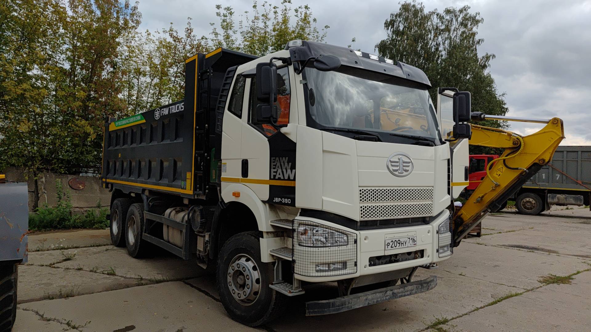 FAW CA3250P66K2T1E5 6х4