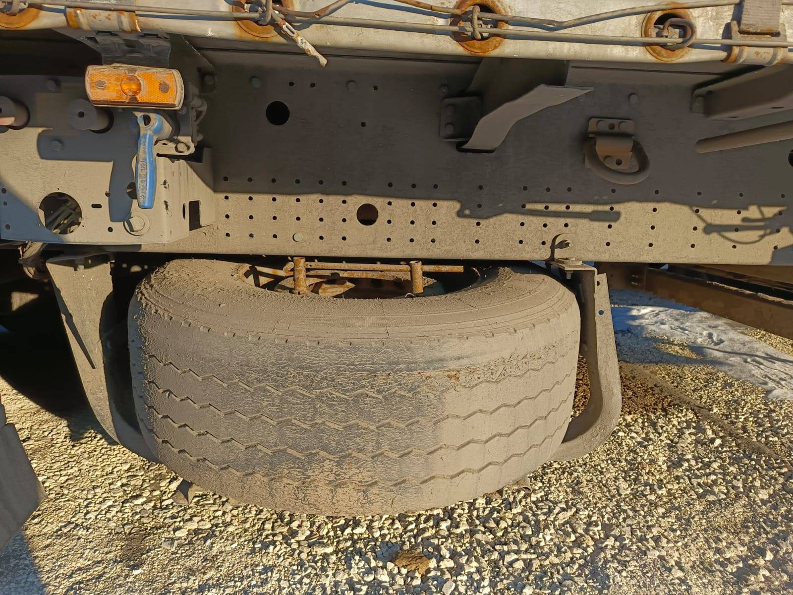 SCHMITZ Шторный SCS 24/L Лот 000006596