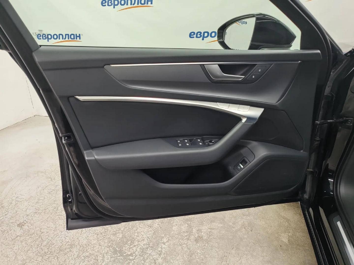 Audi A6,  128 190 км, 2020 года в лизинг