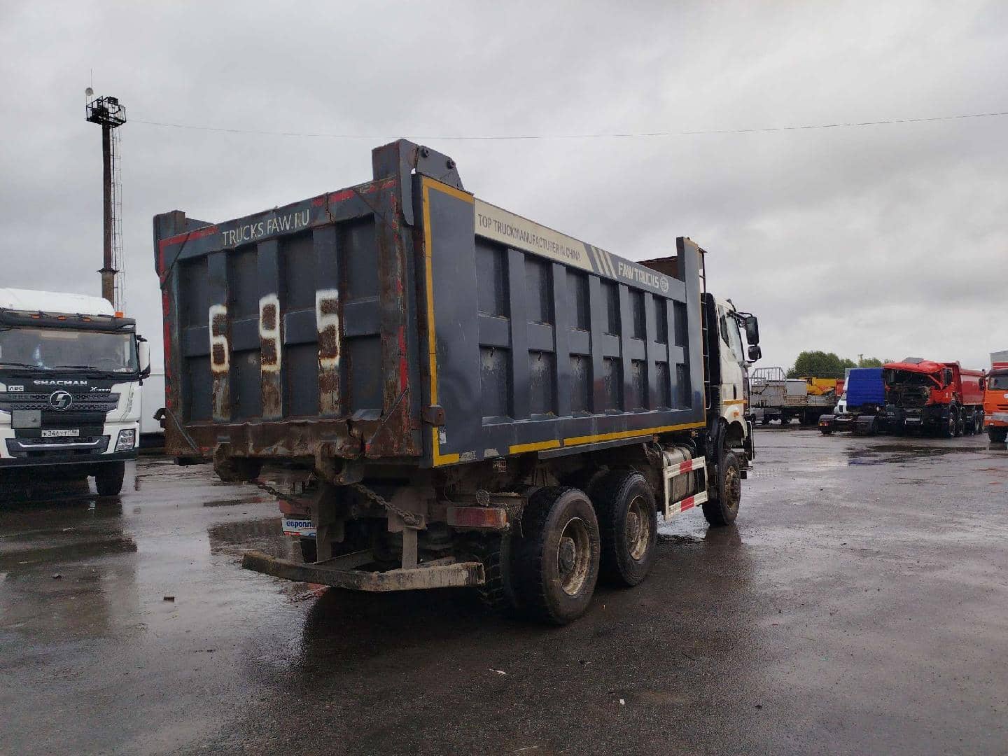 FAW CA3250P66K24L1TE5 6x6,  98 434 км, 2022 года в лизинг