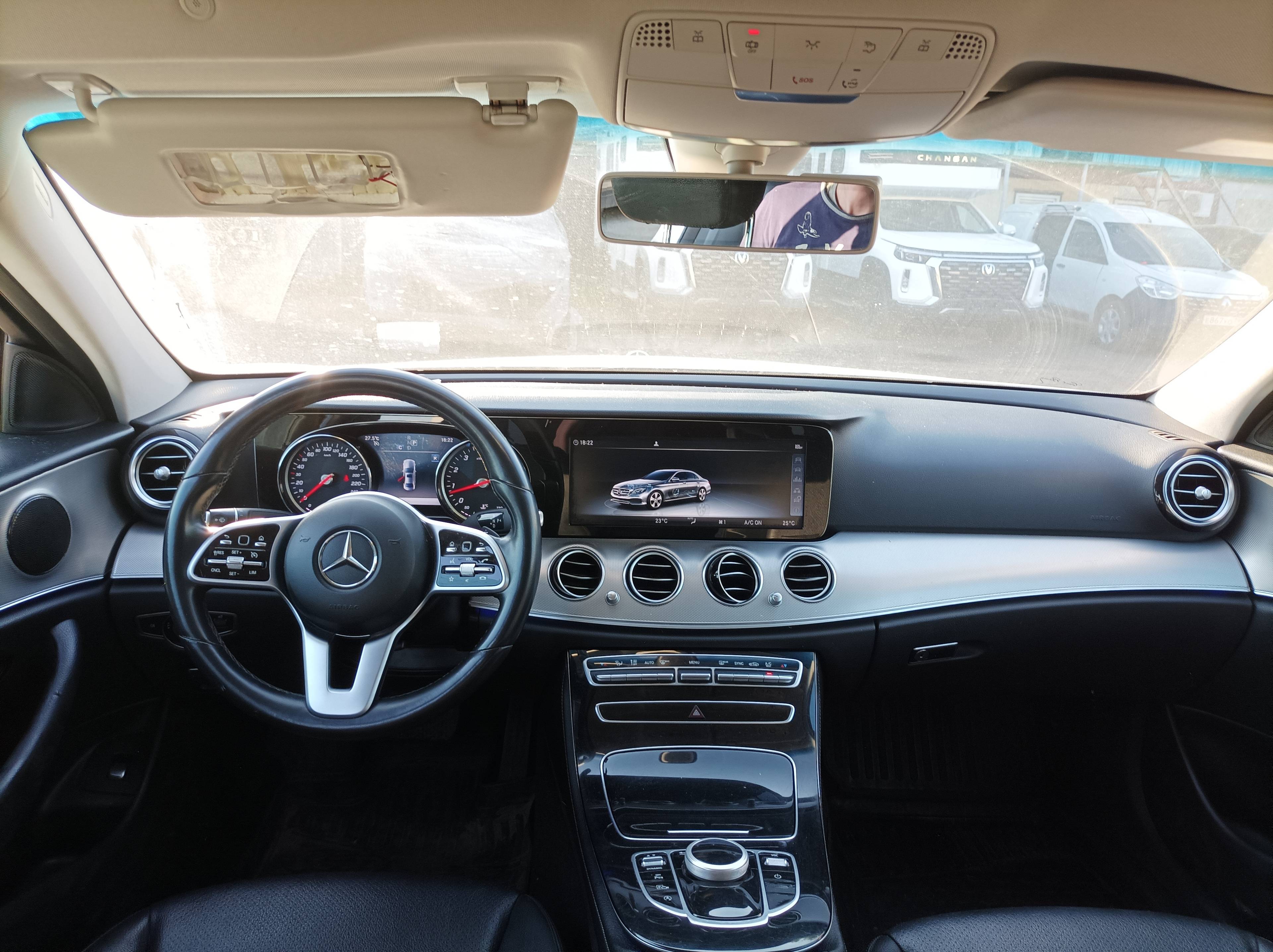 Mercedes-Benz E седан,  216 386 км, 2018 года в лизинг