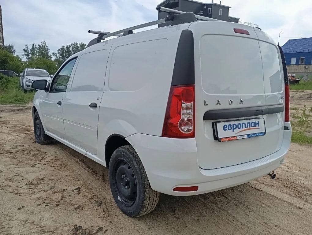 Lada Largus фургон,  112 768 км, 2022 года в лизинг