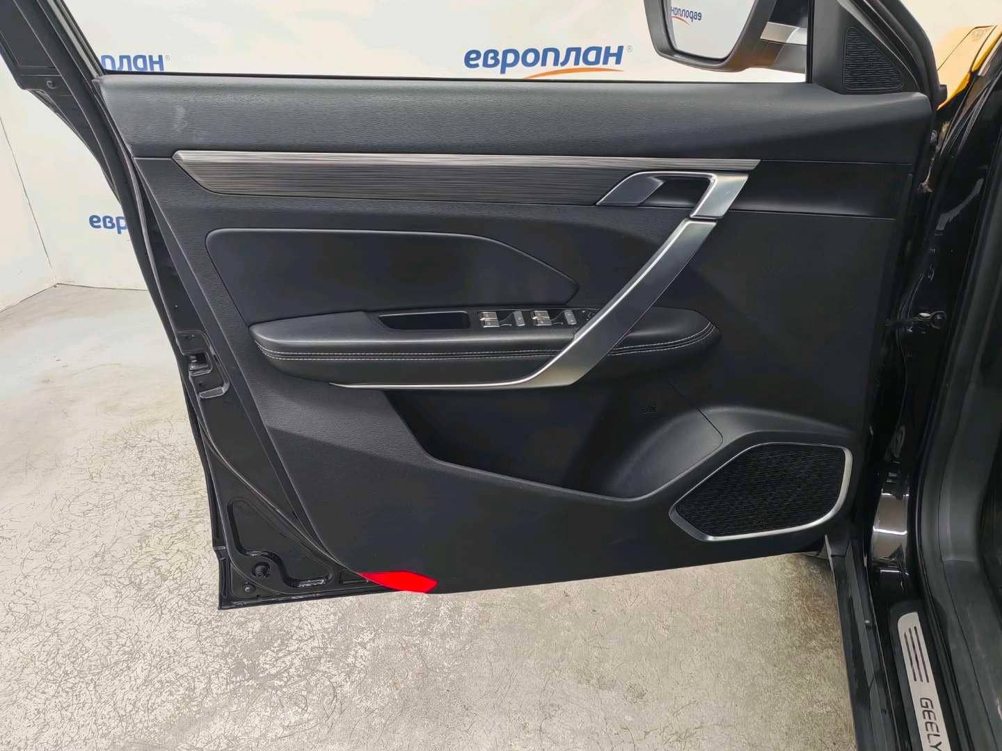 Geely Atlas Pro,  234 468 км, 2023 года в лизинг