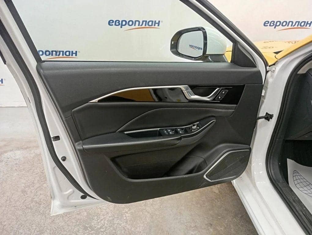 FAW Bestune B70,  157 791 км, 2023 года в лизинг