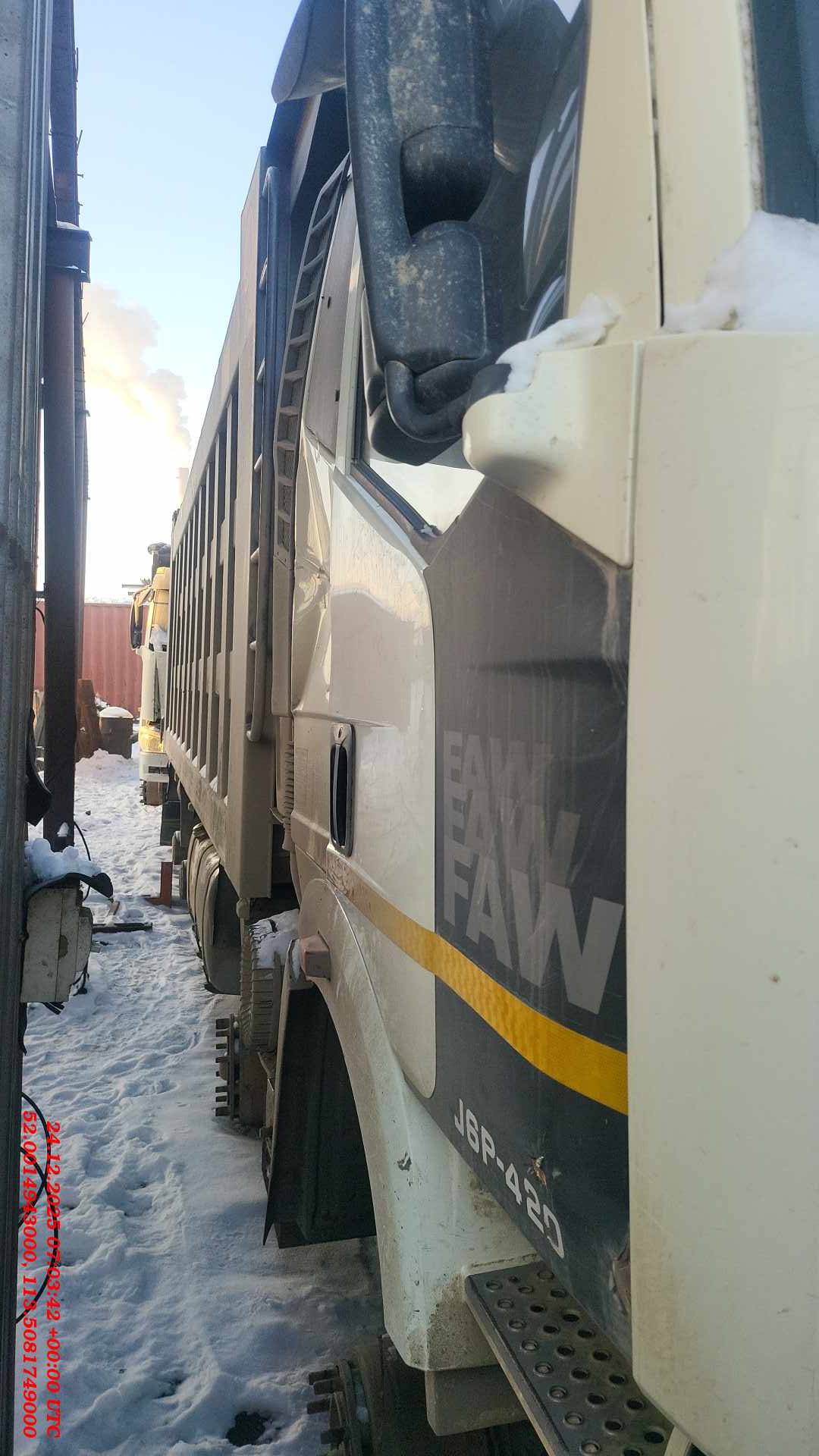 FAW CA3310P66K24T4E5 8х4,  195 000 км, 2022 года в лизинг