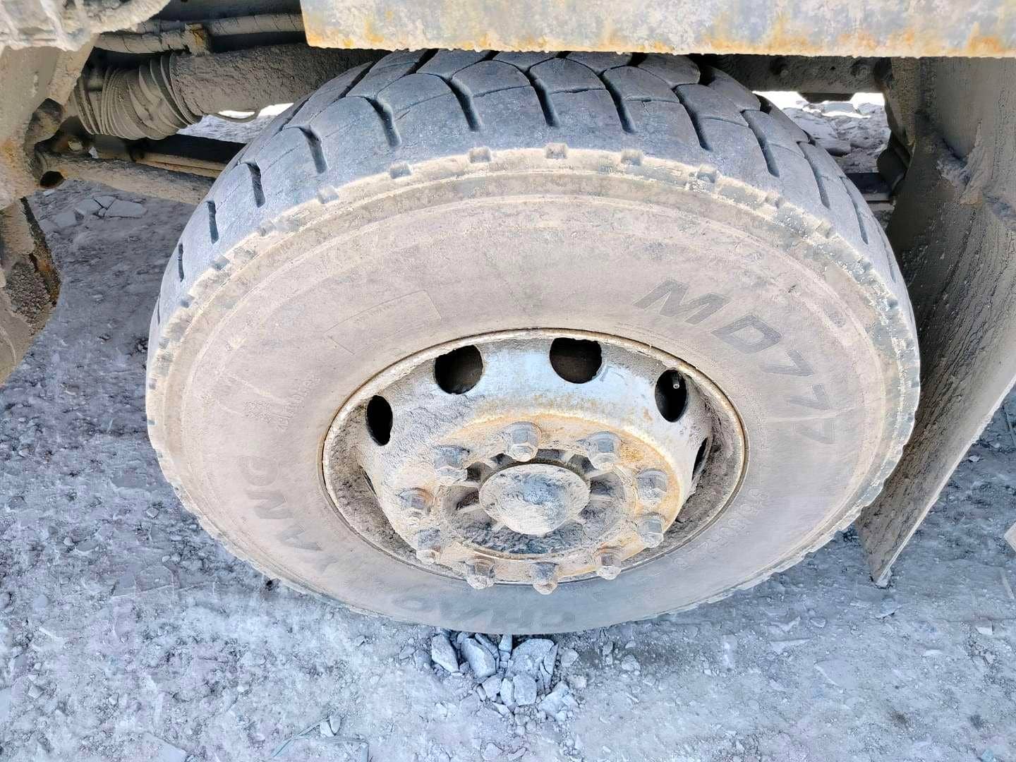 FAW CA3310P66K24T4E5 8х4,  112 656 км, 2023 года в лизинг