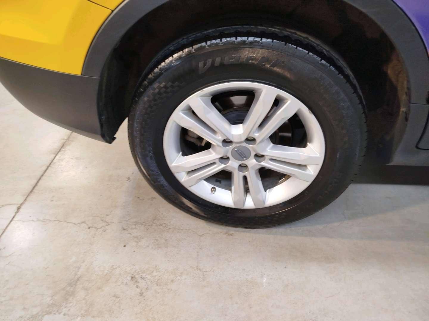 Geely Atlas Pro,  232 768 км, 2023 года в лизинг