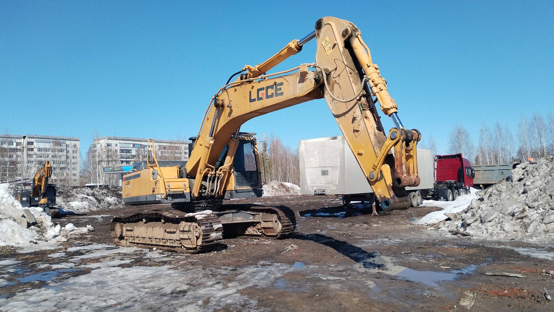 SDLG/LGCE Е6400F, 2022 года в лизинг