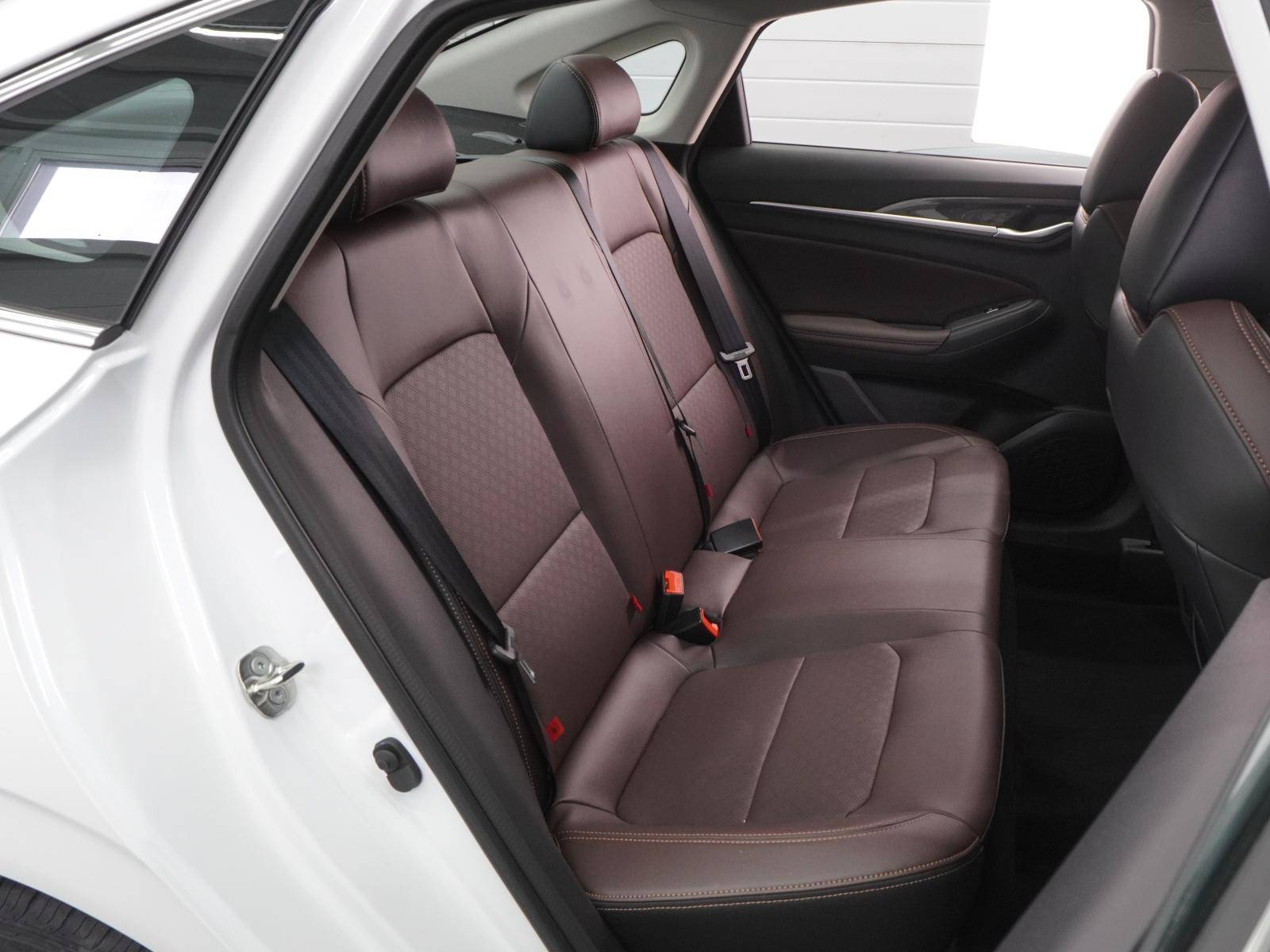 Changan Eado Plus LX 1.4T 7DCT