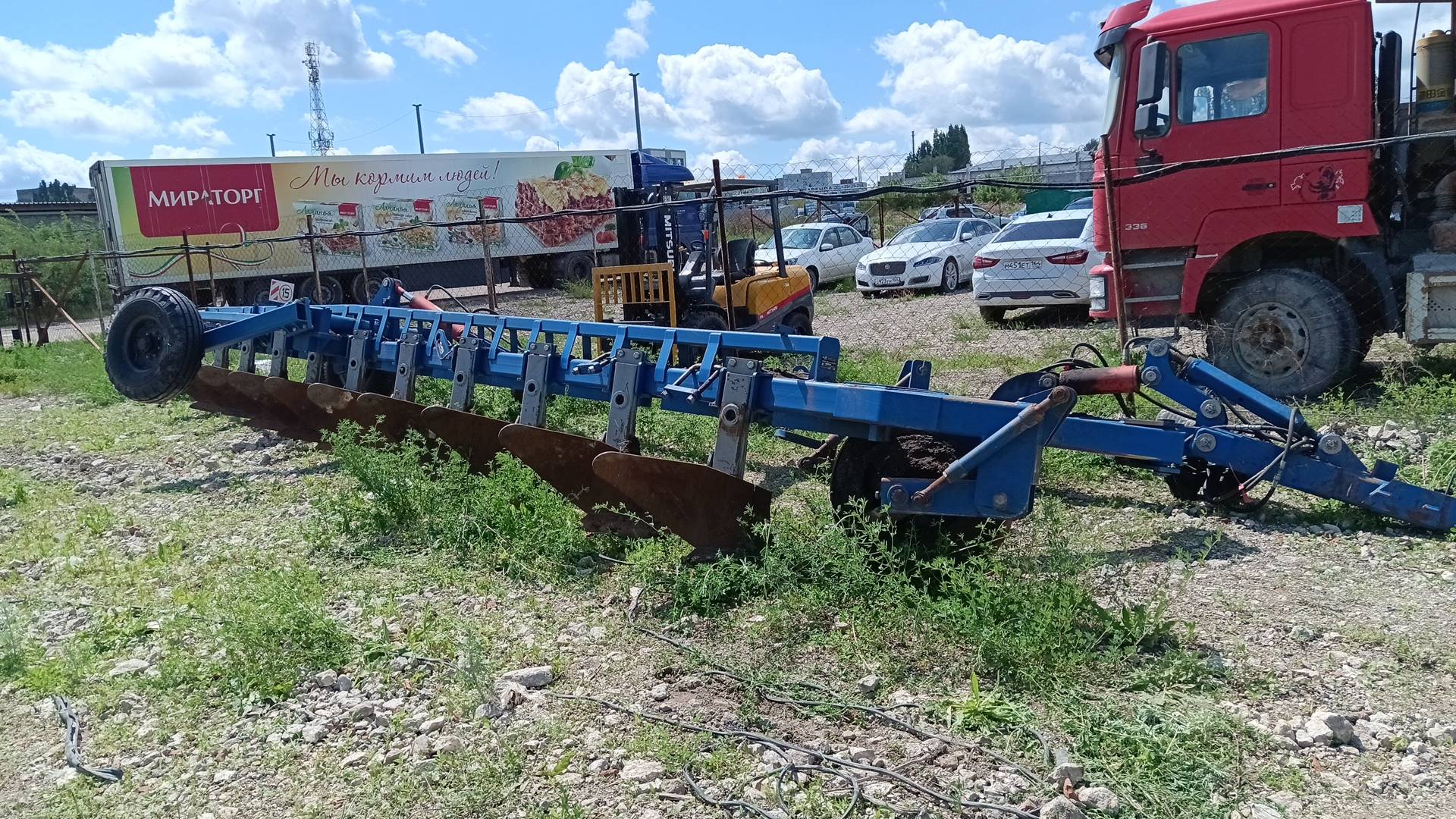 Светлоградагромаш ПП-(9+2)Х35 полунавесной плуг, 2022 года в лизинг