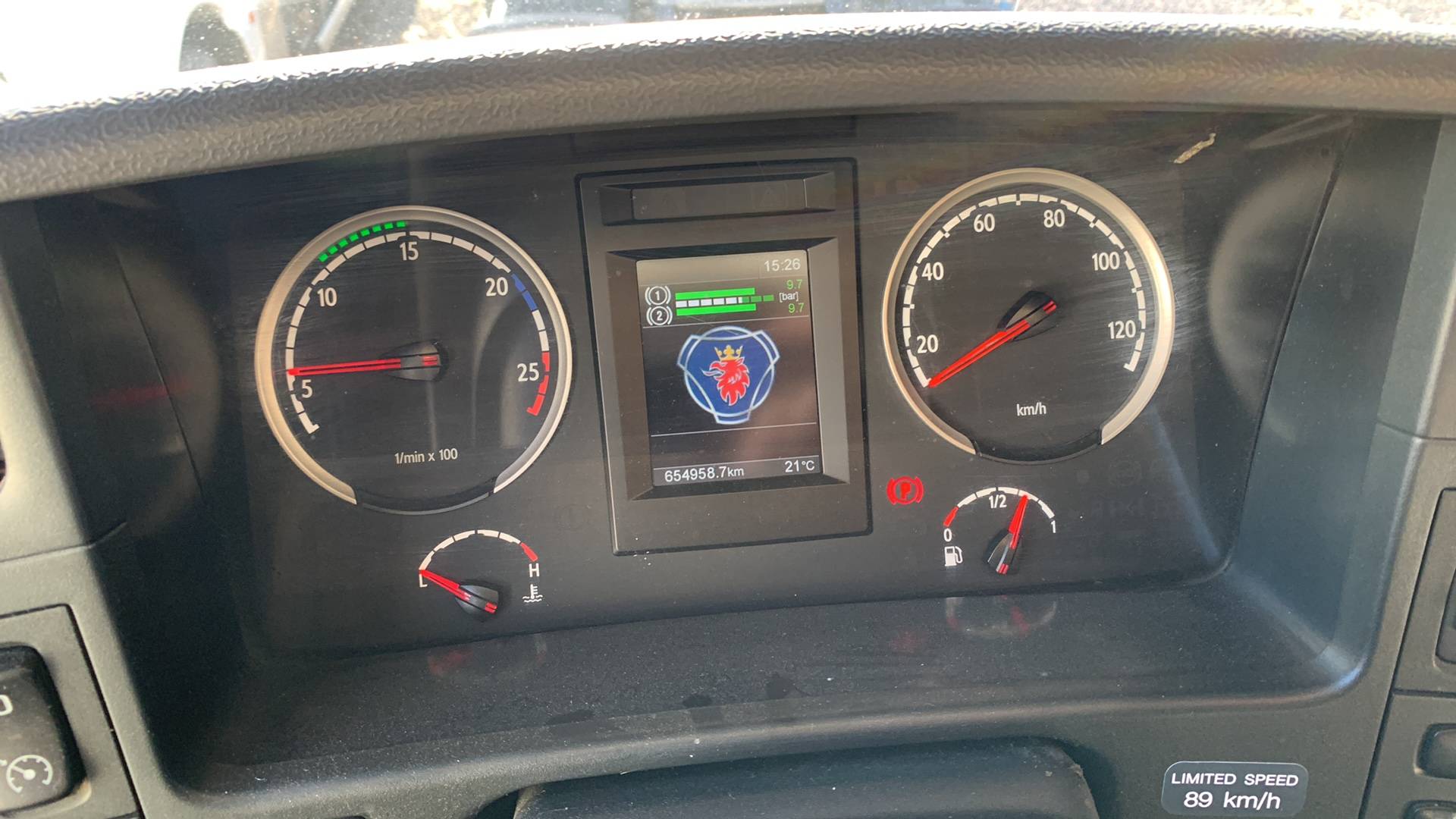 SCANIA R 400 LA4x2HNA (N),  654 958 км, 2018 года в лизинг