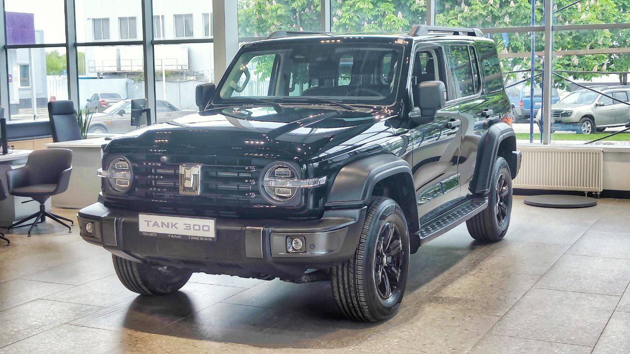 Tank 300 Premium 2.0 8AT 4WD