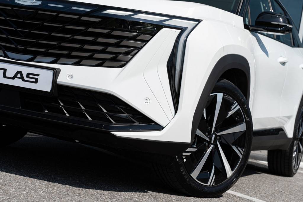 Geely Atlas Флагшип Спорт 2.0Т АТ (Flagship Sport)