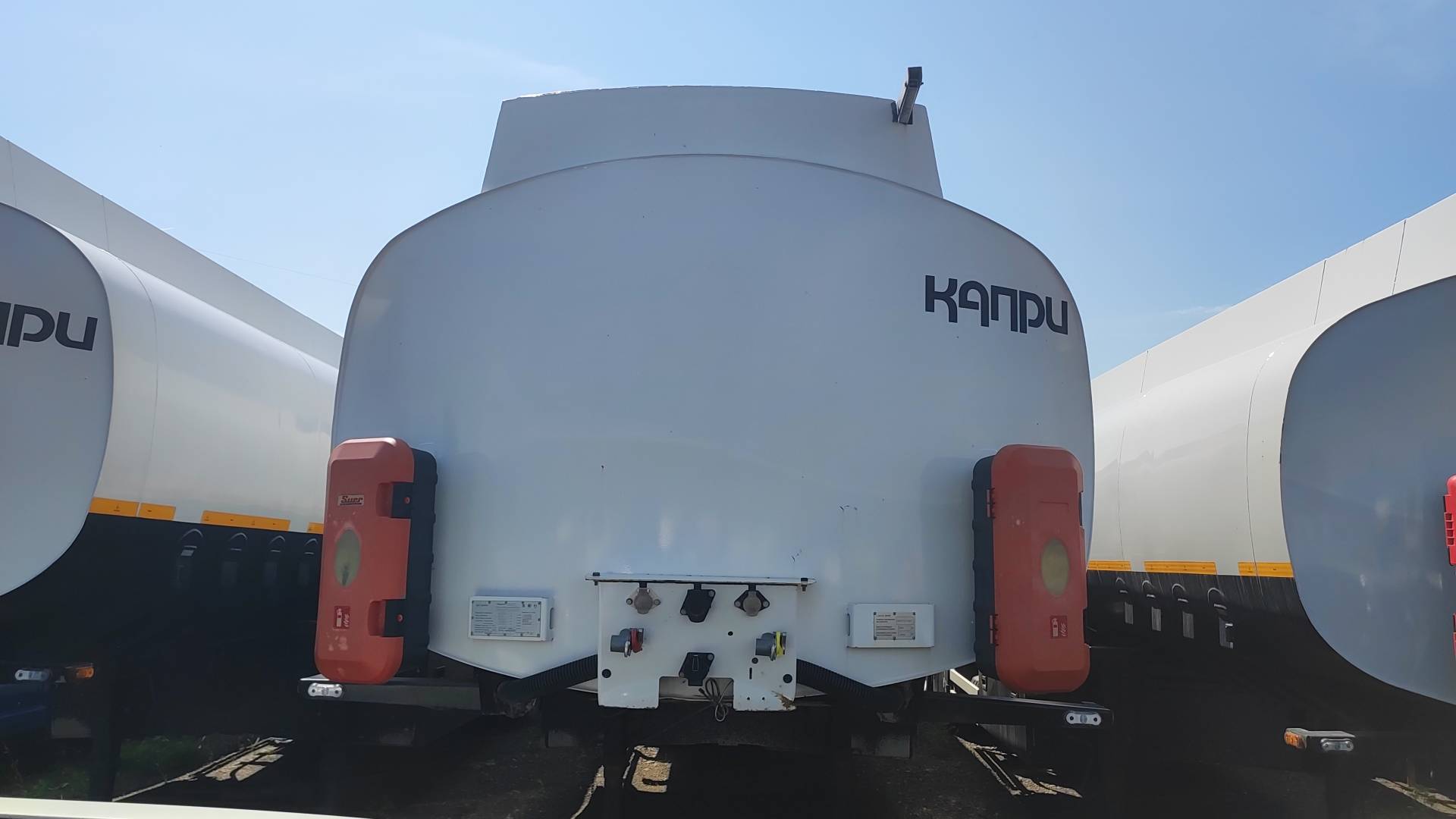 Капри 9639Т (Светлые нефтепродукты), 2021 года в лизинг