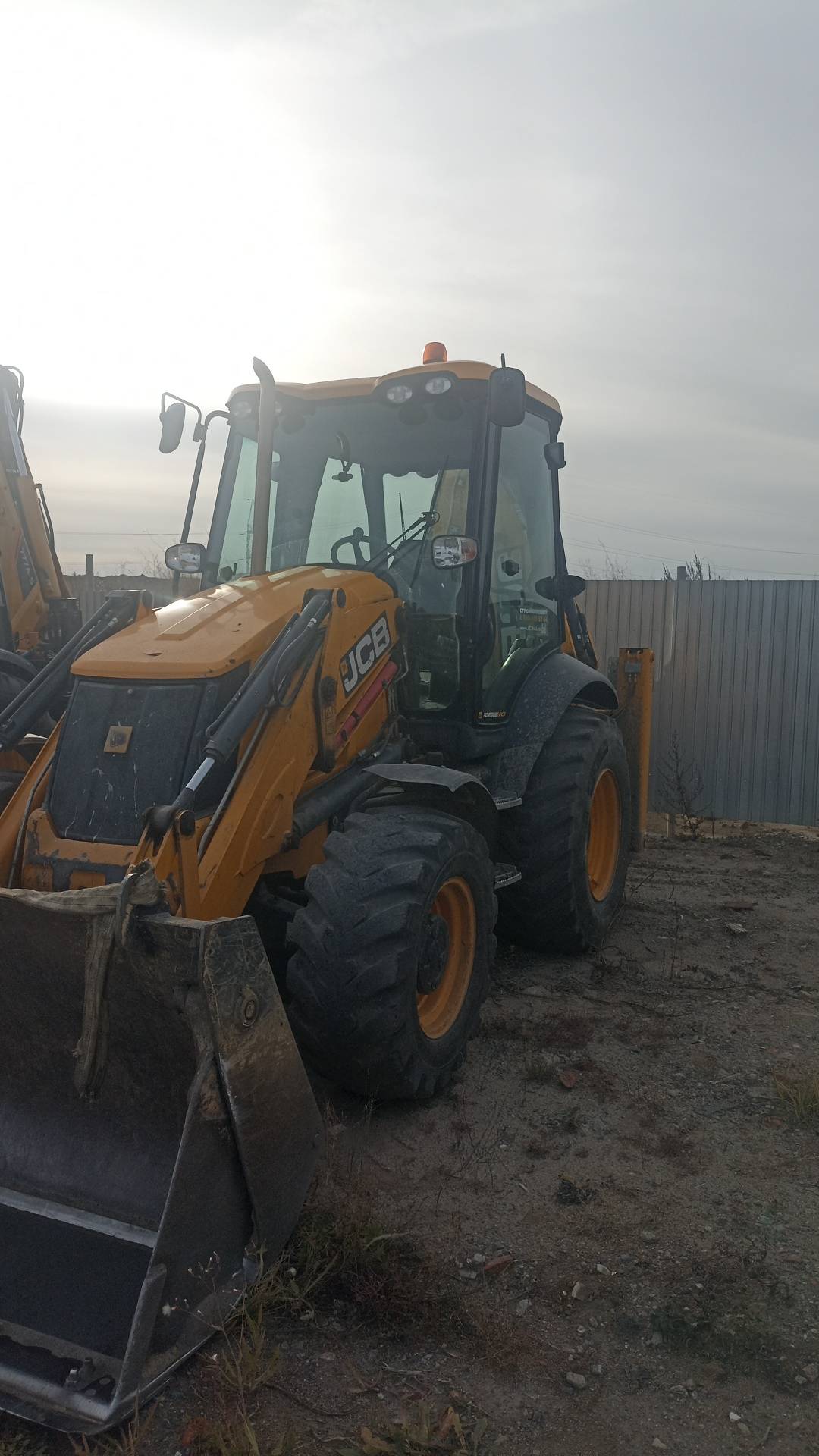 JCB 3CX, 2022 года в лизинг