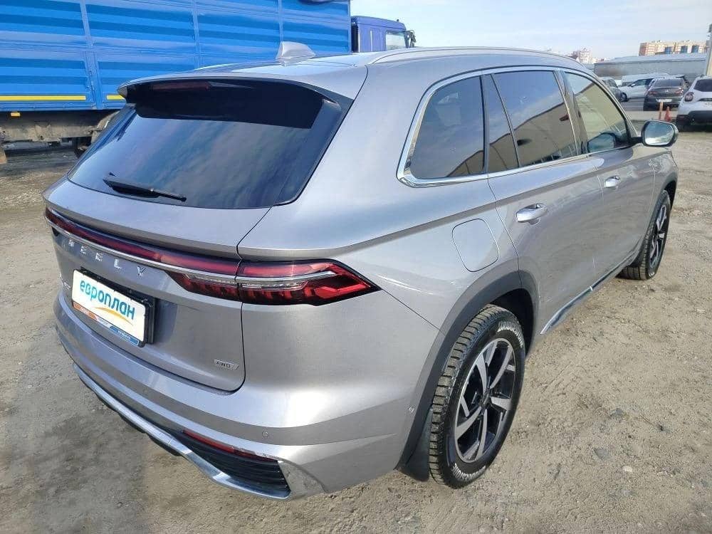 Geely Monjaro,  33 244 км, 2023 года в лизинг