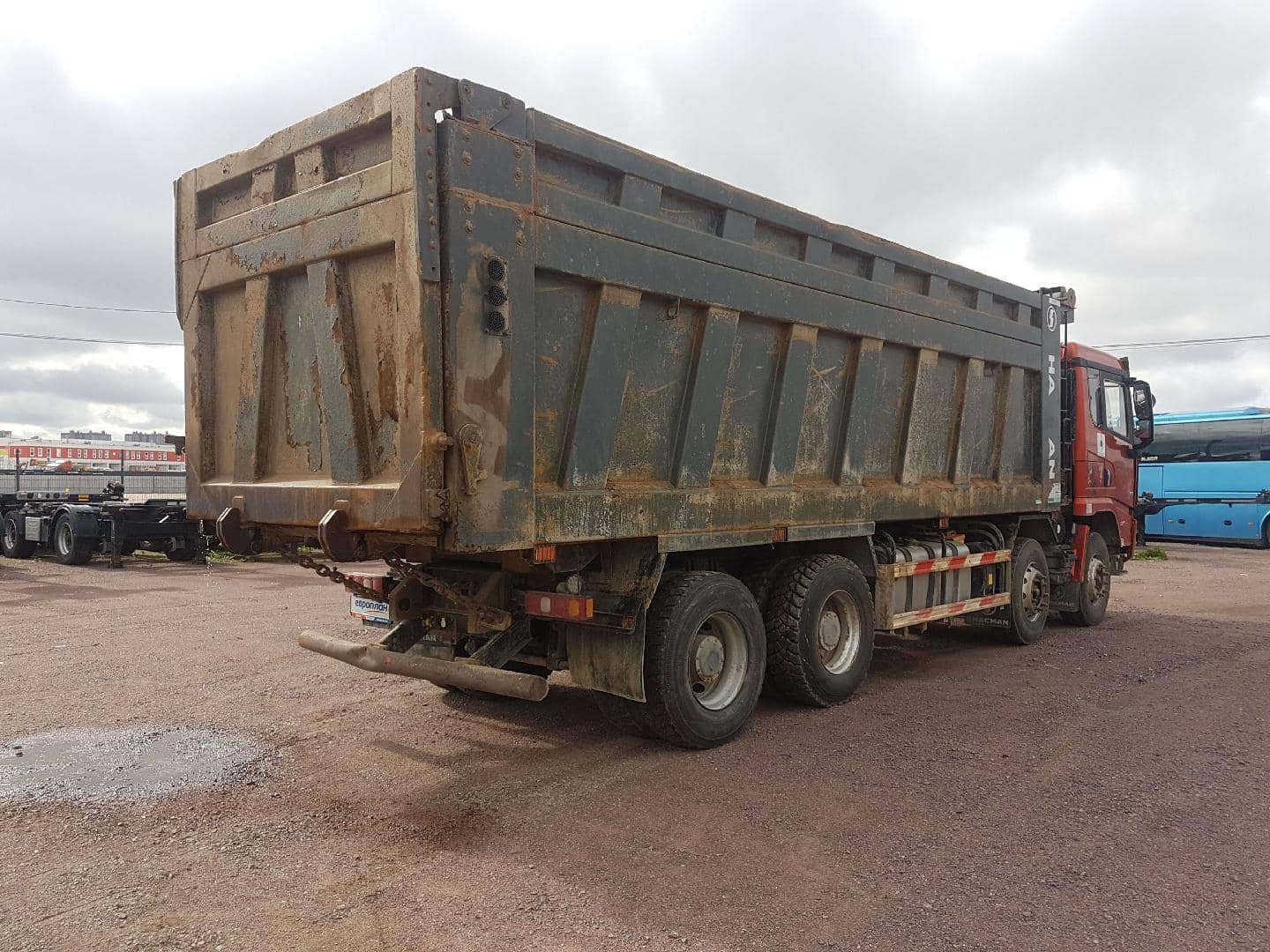 Shacman SX3316DV366,  180 470 км, 2024 года в лизинг